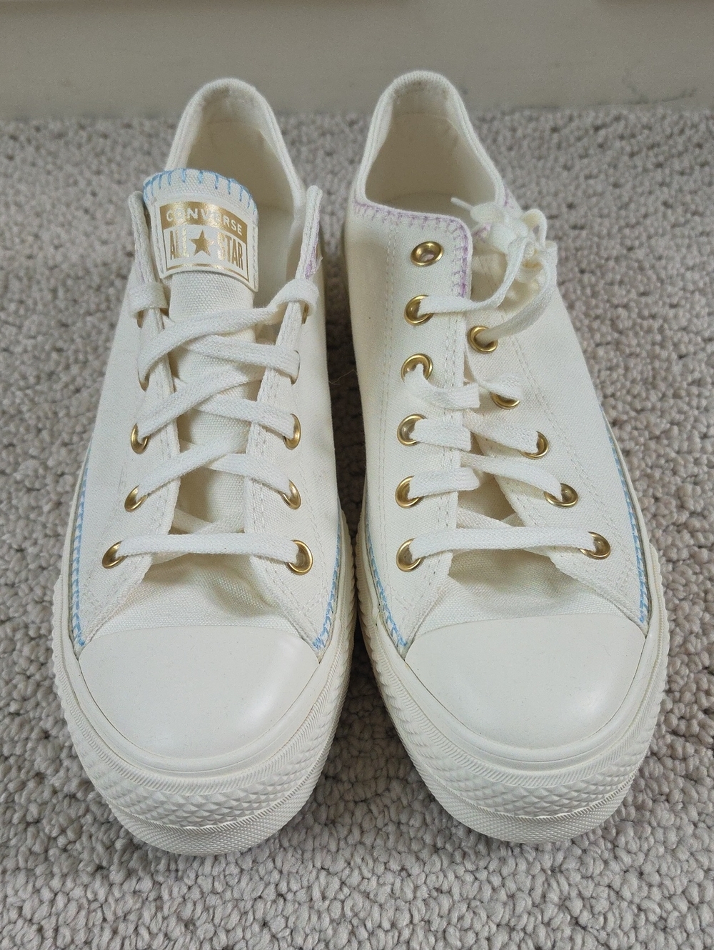 Converse Low Top Platform Sneakers - Cream with Gold Eyelets